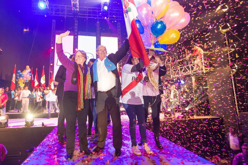 <p>Pedro Pablo Kuczynski en el mitín de cierre de su campaña en Lima.</p>