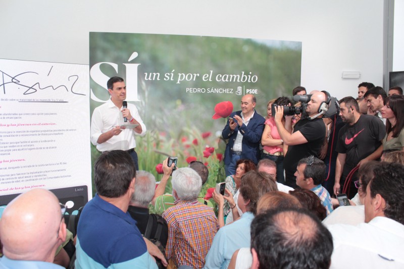 <p>Sánchez, durante el acto en Fuenlabrada. </p>