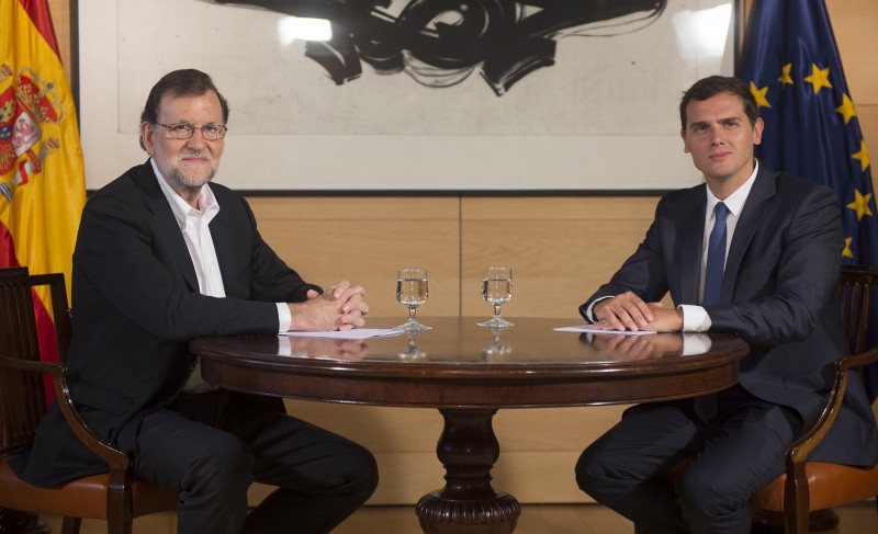 <p>Rajoy y Rivera. </p>
