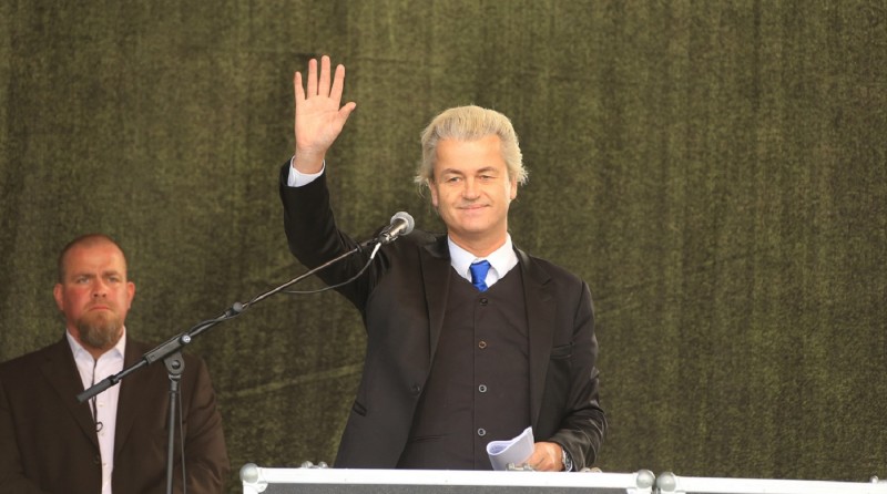 <p>Geert Wilders pronuncia un discurso en un acto del movimiento alemán Pegida en abril de 2015. </p>