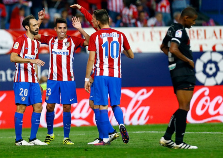 <p>Nico Gaitán celebrando su gol anotado ante el Granada en el mes de octubre</p>