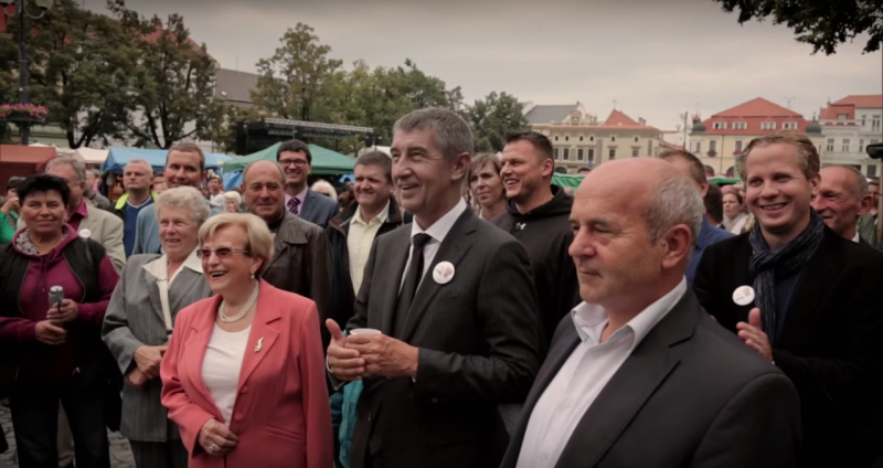 <p>Andrej Babiš, fundador de Acción de los Ciudadanos Insatisfechos y actual ministro de Economía, durante un acto en 2015. </p>