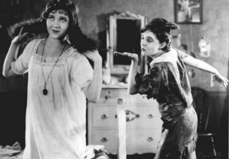 <p>Fotograma de la primera película de Peter Pan (1924)</p>