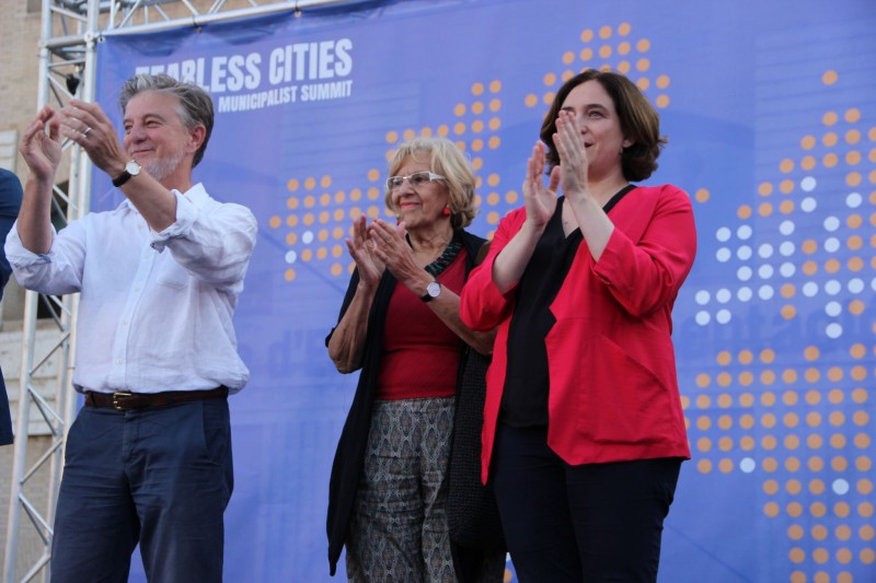 <p>Pedro Santisteve, Manuela Carmena y Ada Colau, el 9 de junio de 2017, en el encuentro municipalista internacional organizado por Barcelona En Comú. </p>