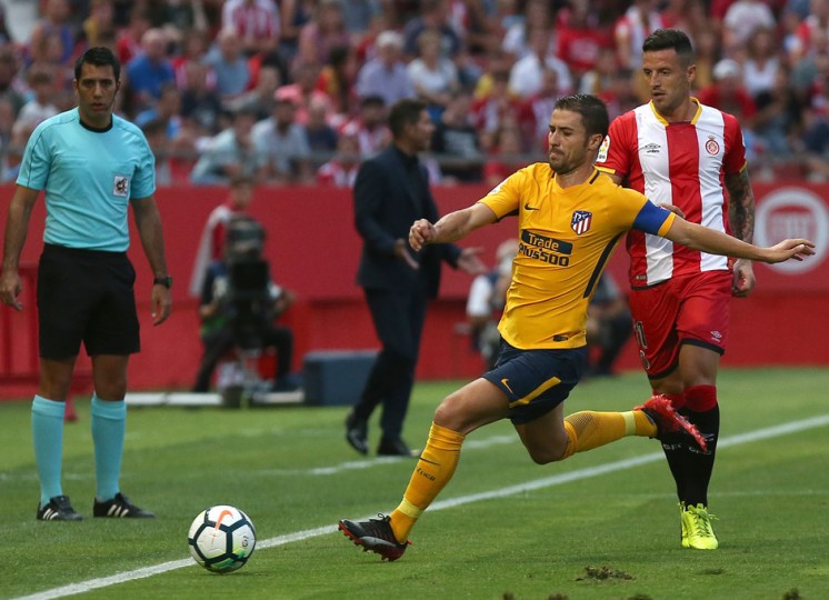 <p>Gabi, en una jugada del partido contra el Girona. </p>