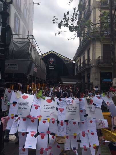 <p>Homenaje a las víctimas del atentado de Barcelona.</p>