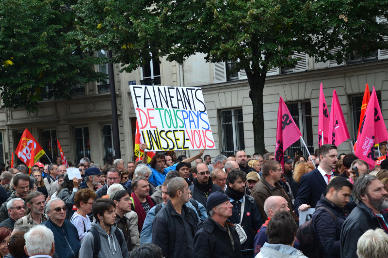 <p>Vista de la manifestación contra la reforma laboral de este martes 12 de septiembre en París. </p>