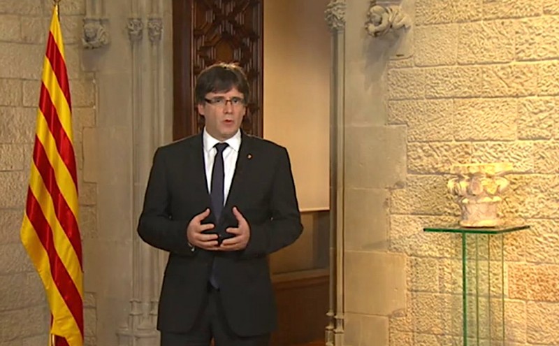 <p>Puigdemont durante su comparecencia la noche del 4 de octubre.</p>