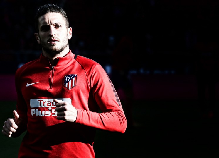 <p>Koke calentando antes del último partido de Liga contra Las Palmas. 28 de enero. </p>