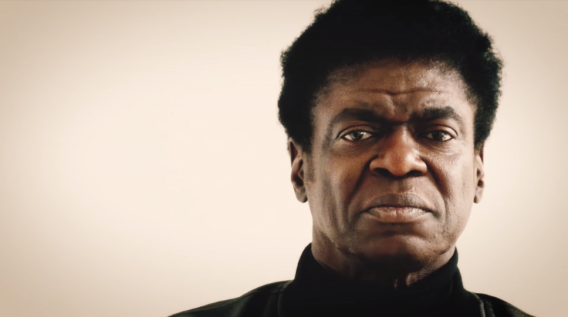 <p>Fotograma del videoclip de la canción <em>Changes, </em>de Charles Bradley.</p>
<p> </p>