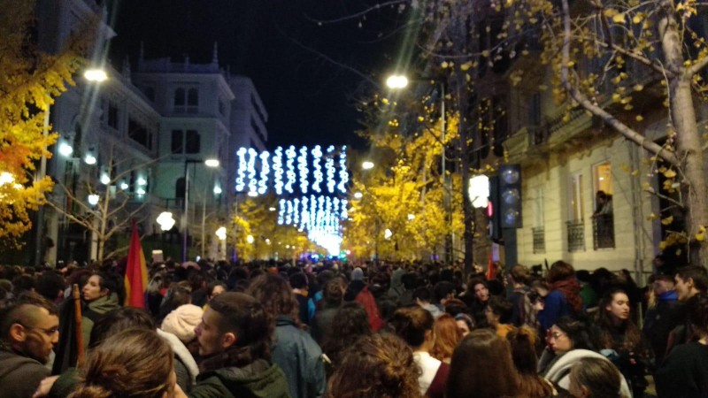 <p>Una imagen de la concentración antifascista celebrada en Granada el 3 de diciembre. </p>
