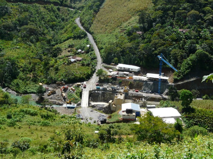 <p>Construcción de la central Renace (con inversión de Cobra, filial de ACS) en Alta Verapaz, Guatemala. </p>