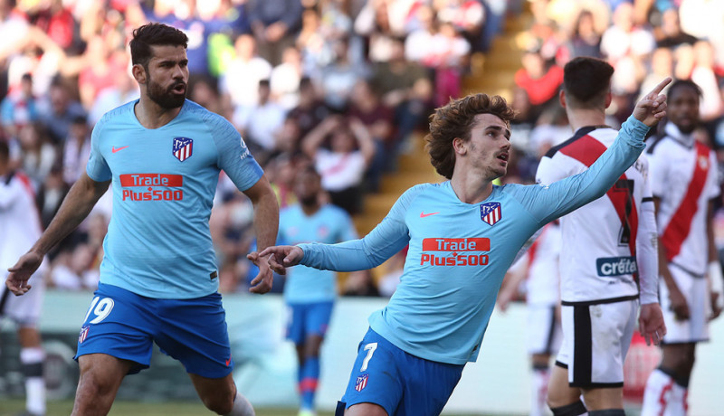 <p>Antoine Griezmann celebra su gol junto a Diego Costa</p>