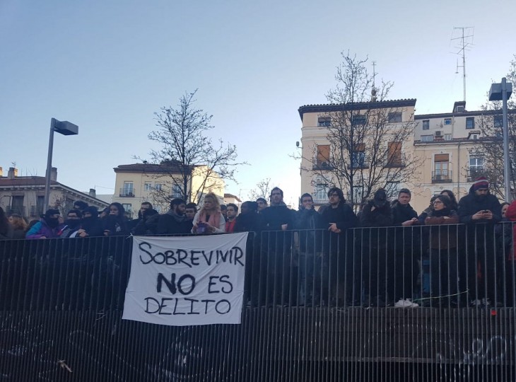 <p>Manifestación en Lavapiés tras la muerte de Mmame Mbage, el pasado 16 de marzo de 2019.</p>