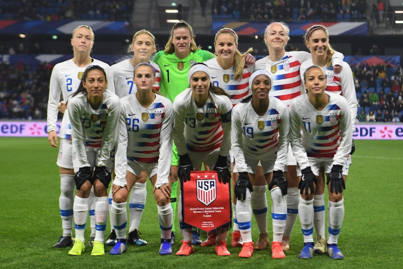 <p>Selección femenina de fútbol de EE.UU.</p>