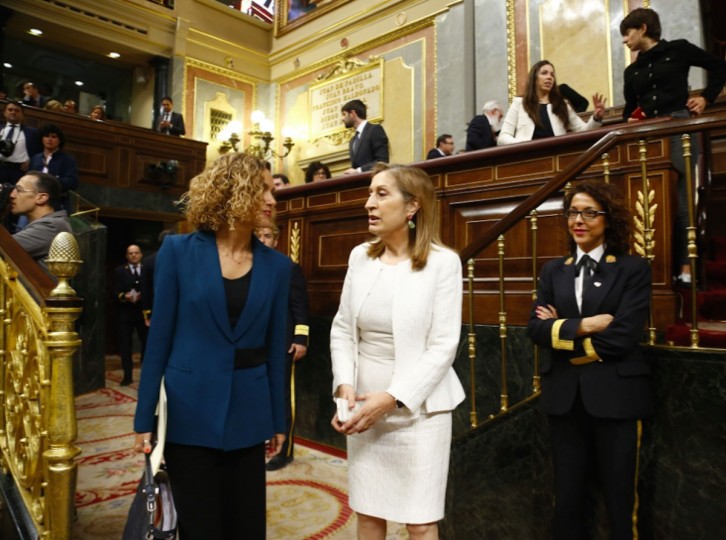 <p>Meritxell Batet y Ana Pastor se han sometido a una segunda vuelta de votaciones para la Presidencia de la XIII Legislatura. </p>