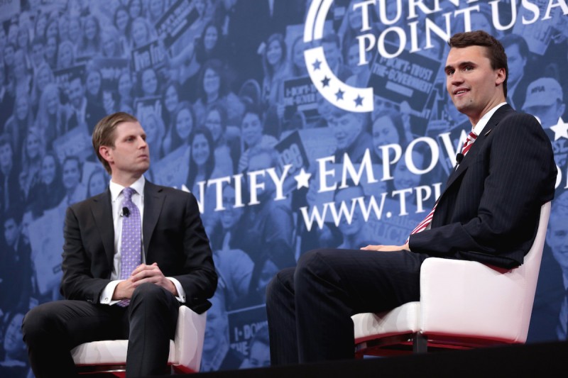 <p>Eric Trump y Charlie Kirk durante una conferencia de Conservative Political Action Conference (CPAC) en National Harbor (Maryland), en 2018. </p>