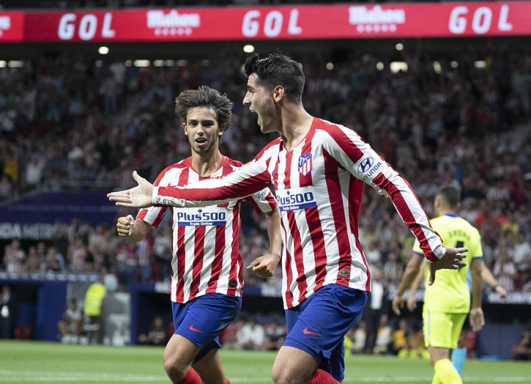 <p>João Félix y Morata celebran el 1-0.</p>