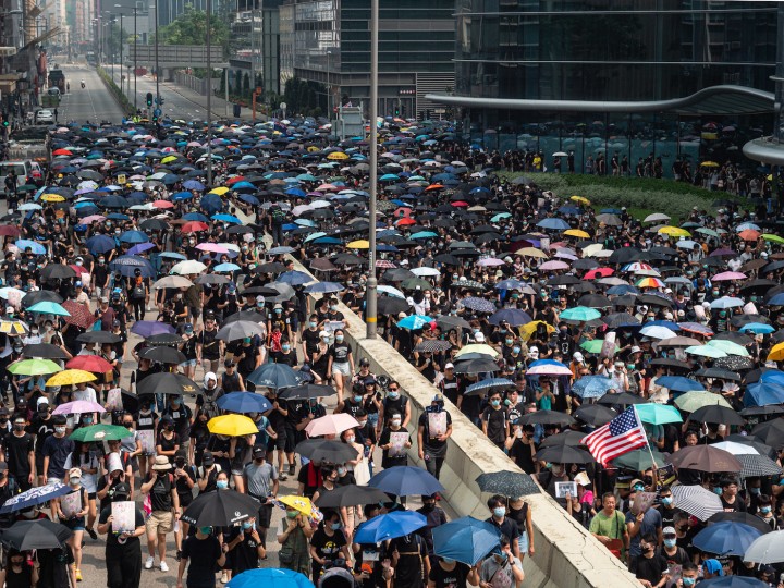 <p>Marcha en Hong Kong contra el proyecto de ley de extradición el pasado 24 de agosto.</p>