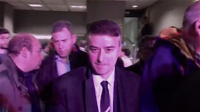 <p>Iván Redondo, asesor de Pedro Sánchez, saliendo de la sede de Ferraz. </p>