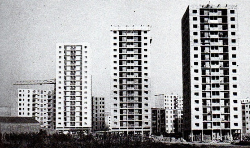 <p>Construcción del polígono Espronceda en Sabadell, a mediados de los 60.</p>