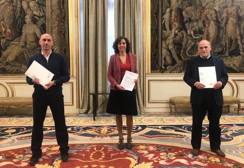 <p>Luis Rubiales (Federación Española), Irene Lozano (CSD) y Javier Tebas (LaLiga)</p>