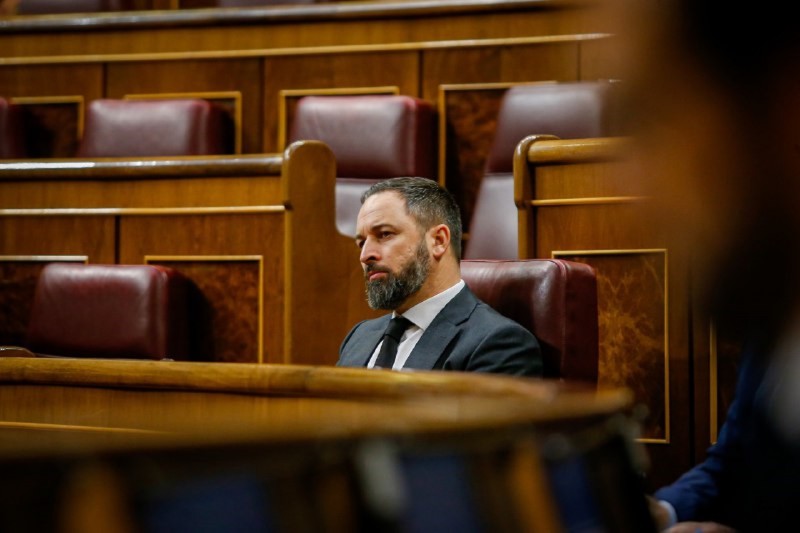 <p>Santiago Abascal durante el pleno de solicitud de prórroga del estado de alarma, el pasado 6 de mayo.</p>