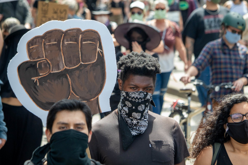 <p>Protesta antiracista en Eugen, Oregon (31 de mayo de 2020).</p>