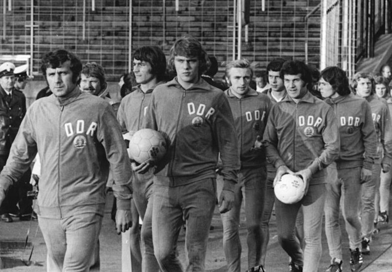 <p>Entrenamiento de la selección de fútbol de Alemania Democrática (DDR) en 1974.</p>