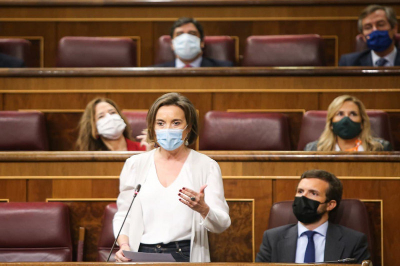 <p>Cuca Gamarra, portavoz del grupo parlamentario Popular, durante la sesión de debate de los presupuestos. </p>