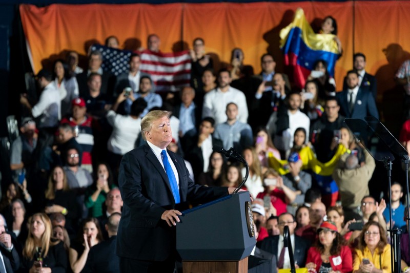 <p>Trump, en un acto con la comunidad venezolana en la Universidad Internacional de Florida en enero de 2019.</p>