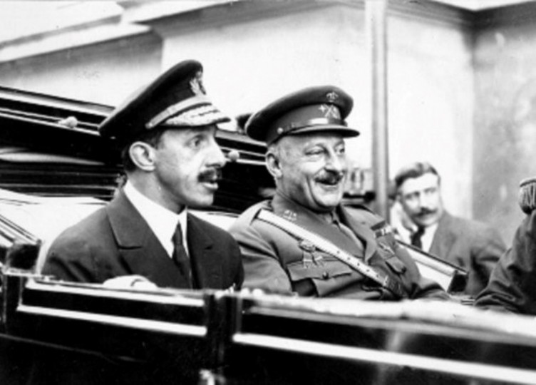 <p>Alfonso XIII y Miguel Primo de Rivera.</p>