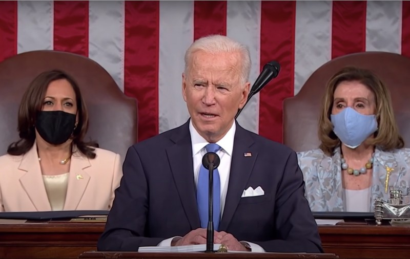 <p>Joe Biden da su primer discurso ante el Congreso y anuncia el nuevo paquete de medidas económicas.</p>