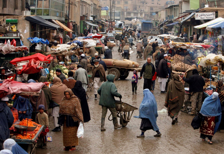 <p>Mercado en una ciudad afgana en 2009.</p>