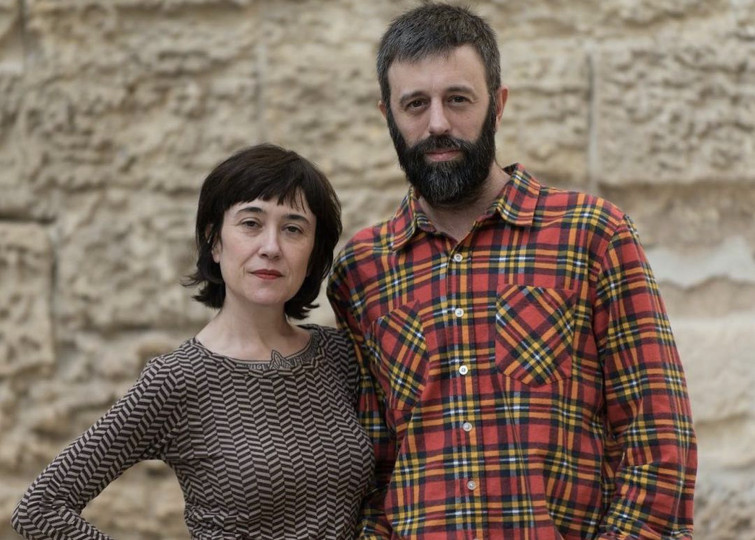 <p>Los escritores Begoña Méndez y Nadal Suau, autores de <em>El matrimonio anarquista.</em></p>