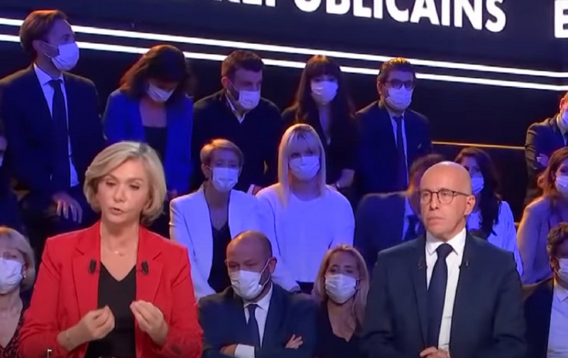 <p>Valérie Pécresse y Éric Ciotti en el tercer debate de los candidatos a las primarias republicanas, retransmitido por CNews y Europe 1.</p>