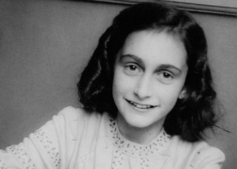 <p>Ana Frank en el colegio en 1941.</p>