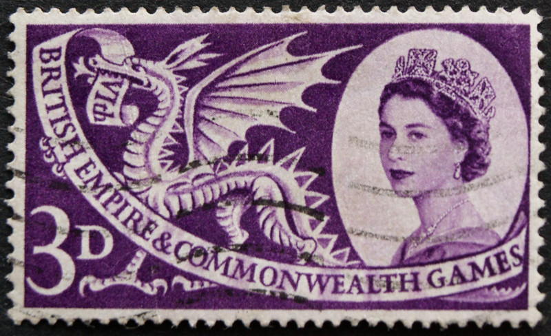 <p>Sello conmemorativo de los Juegos de la Commonwealth de 1958 con la imagen de Isabel II.</p>