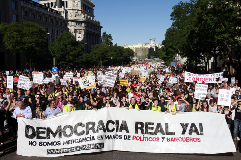 <p>Manifestación en Madrid bajo el lema Democracia Real Ya, en mayo de 2011.</p>