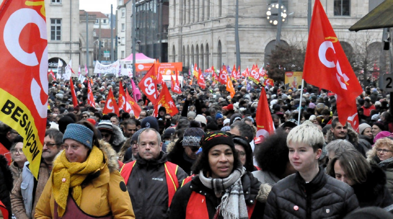 <p>Manifestación de las organizaciones sindicales en Francia contra la reforma de las pensiones el pasado 19 de enero.<strong> / Toufik-de-Planoise </strong></p>