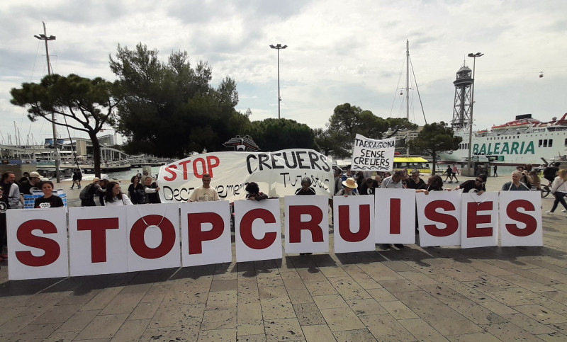 <p>Una protesta reciente contra la llegada masiva de cruceros a Barcelona.</p>