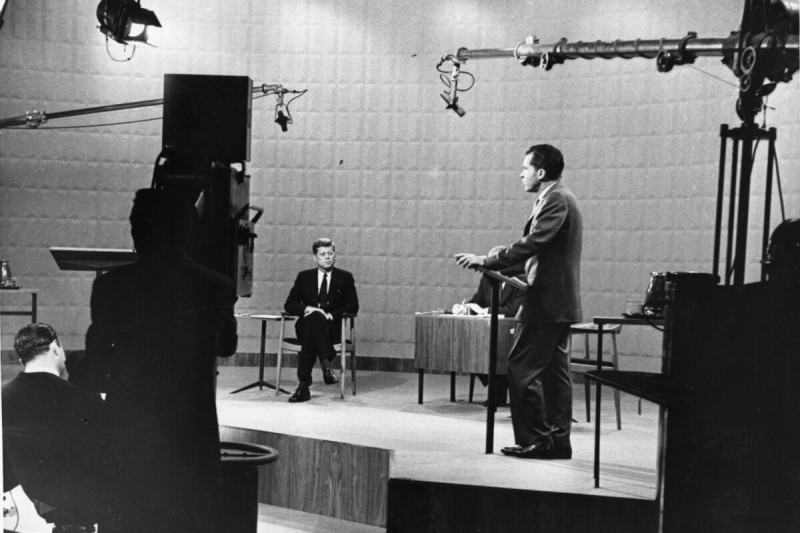 <p>Fotograma del debate entre John Fitzgerald Kennedy y Richard Nixon en 1960. / <strong>National Archives</strong></p>