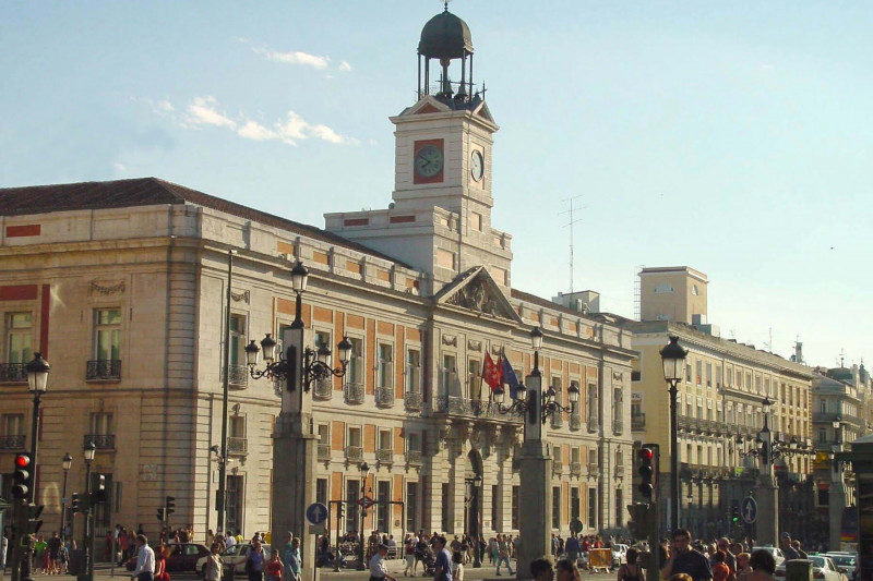 <p>Edificio de la Casa Real de Correos, en Madrid, donde se instaló la Brigada Político-Social durante el franquismo. / <strong>Dirección General de Turismo</strong></p>