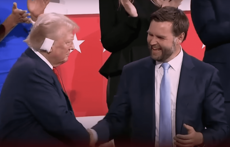 <p>Donald Trump y JD Vance en la Convención Nacional Republicana de 2024. / <strong>YT</strong></p>