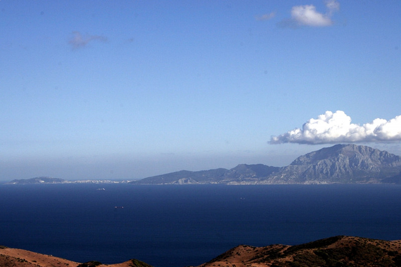 <p>Estrecho de Gibraltar, en una imagen tomada en 2006. / <strong>Gaspar Serrano</strong></p>