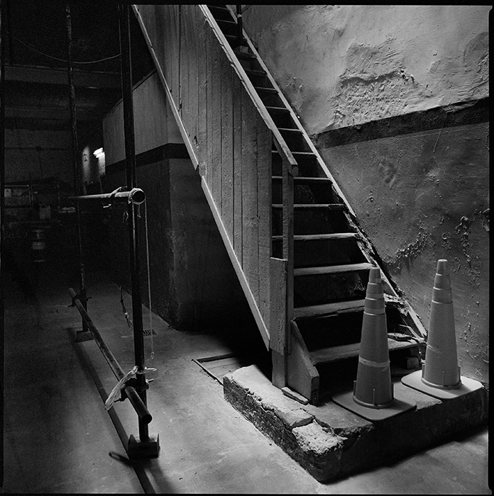 Las escaleras que conducen a las salas de tortura del centro clandestino Automotores Orletti de Buenos Aires, sede de la Operación Cóndor, donde fueron torturados e interrogados docenas de prisioneros. Junio, 2012.