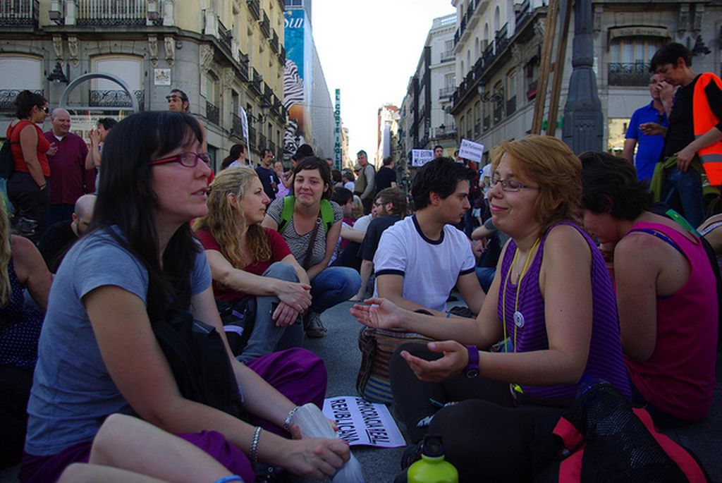 Manifestantes en la Puerta del Sol.