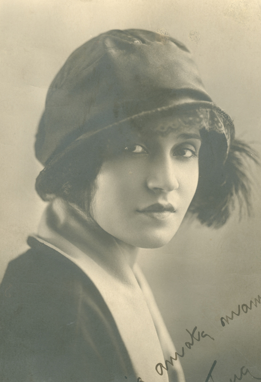 <p>Tina Modotti, 1920.</p>