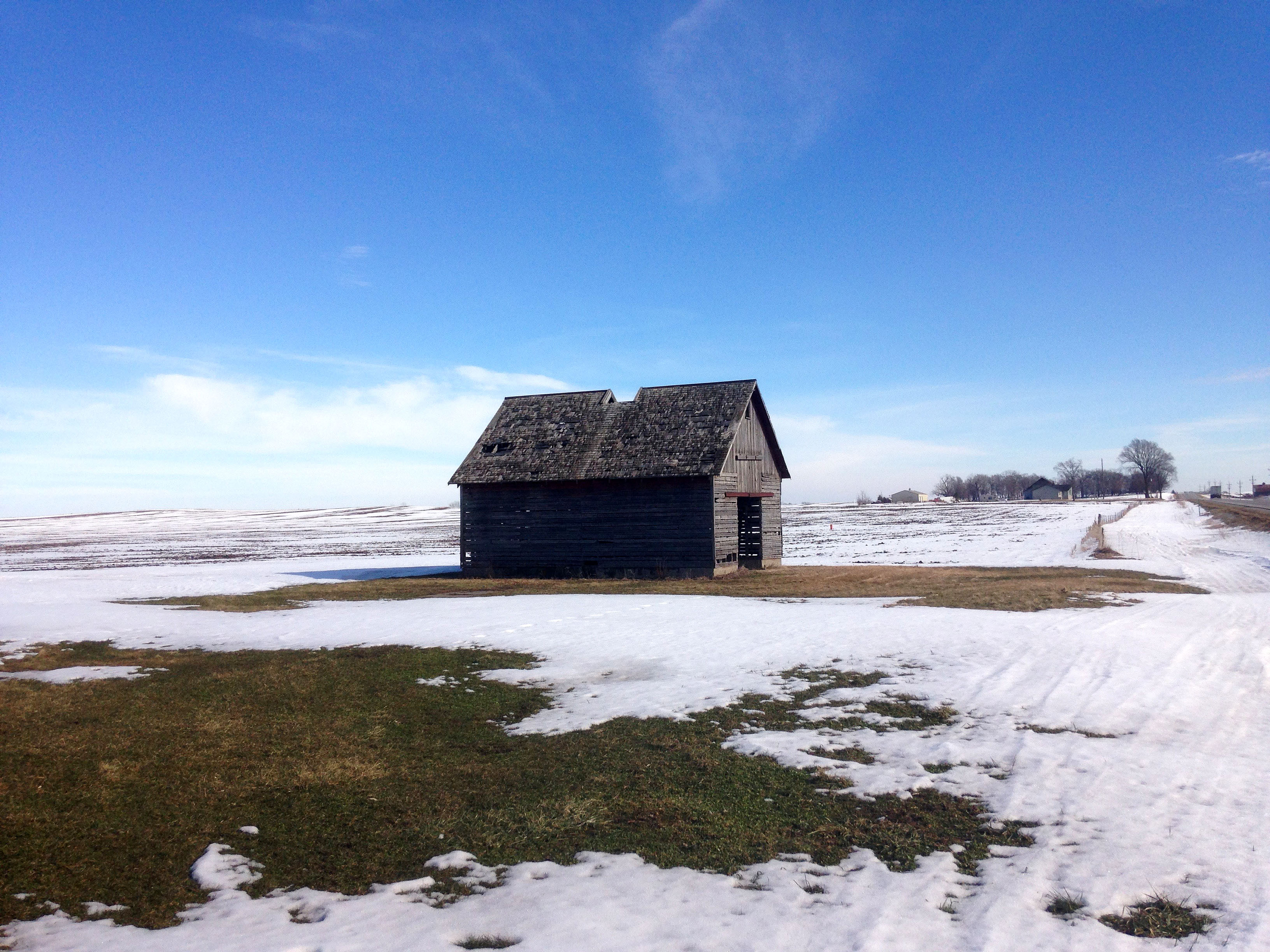 <p>Paisaje nevado en Iowa. La población de este Estado apenas supera los tres millones de habitantes, en su mayoría granjeros.</p>