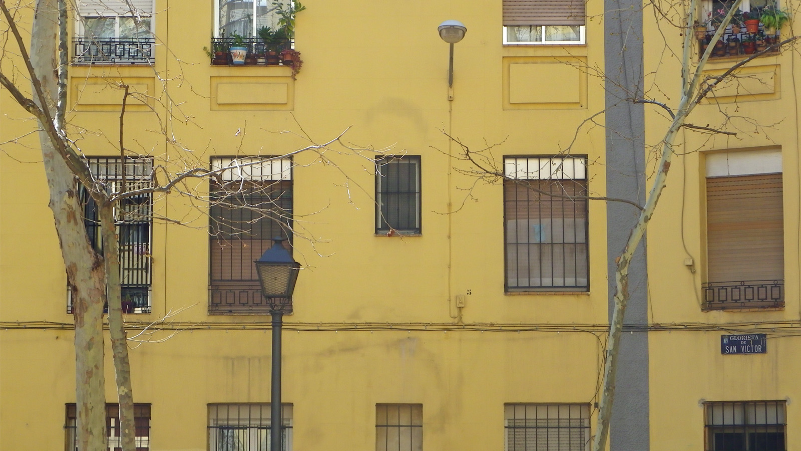 <p>El arquitecto Fernando de Escondrillas se esmeró en que las tres habitaciones, el baño y la cocina de cada vivienda tuvieran, al menos, una ventana al exterior.</p>